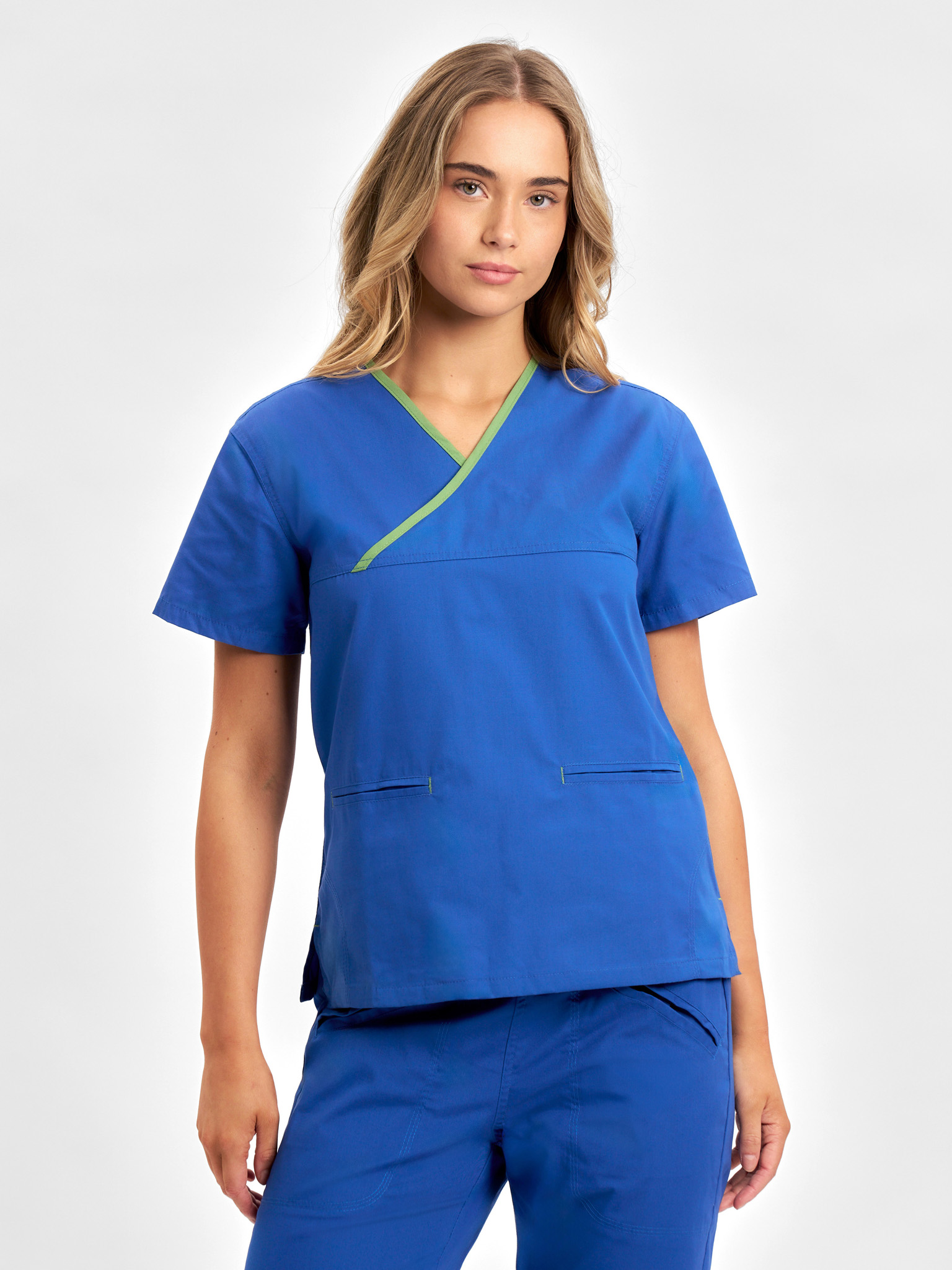 Inaura Classic Womens Contrast Scrub Top | H10722